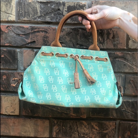 Vintage dooney and bourke handbag! - Picture 1 of 8